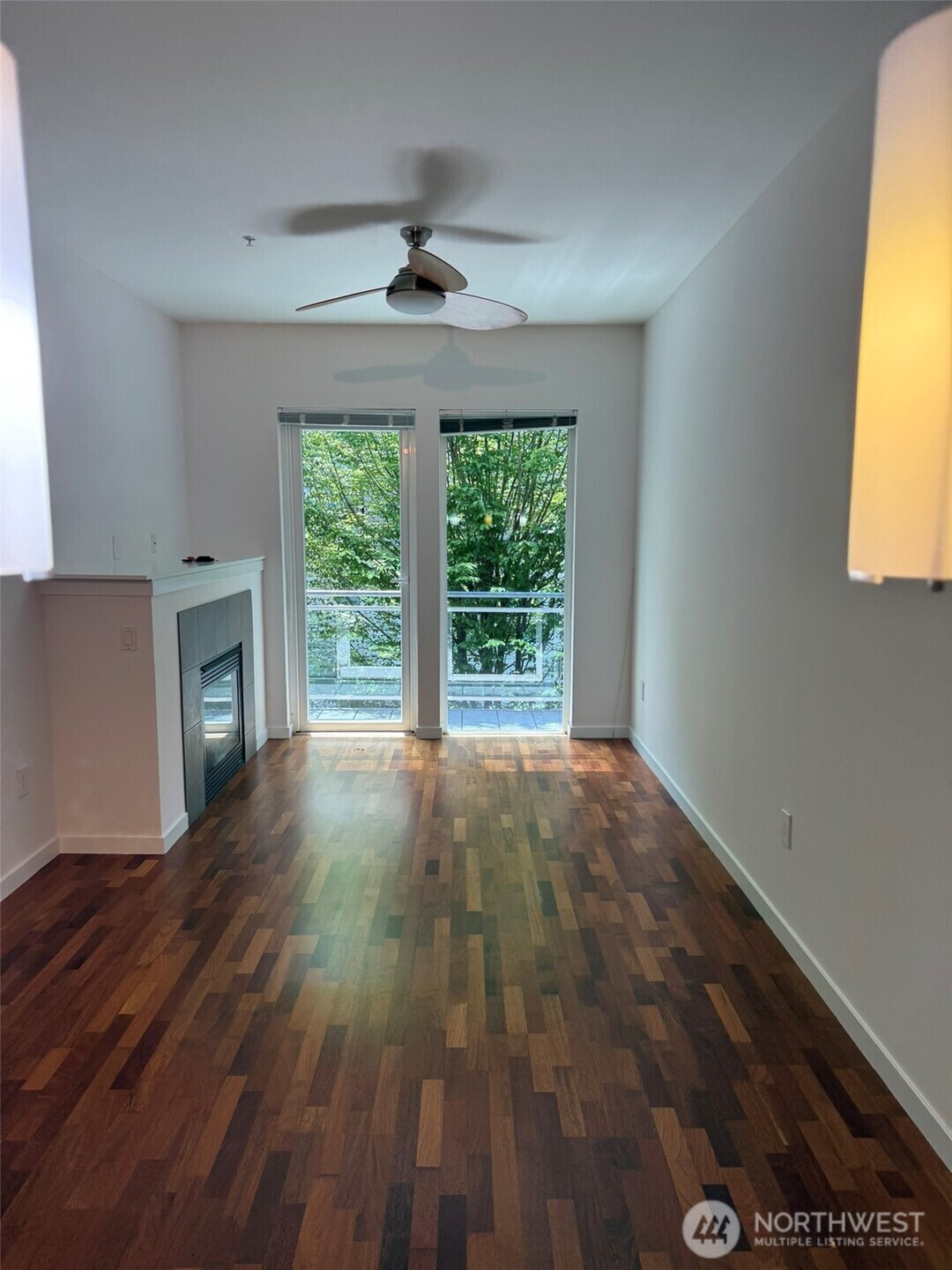 Property Photo: 375 Kirkland Avenue 215 WA 98033