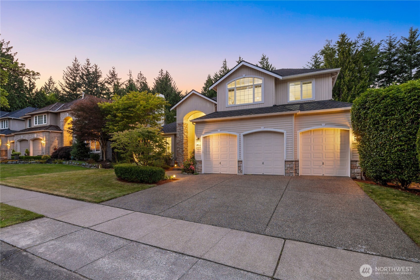 Property Photo: 3223 156th Place SE WA 98012