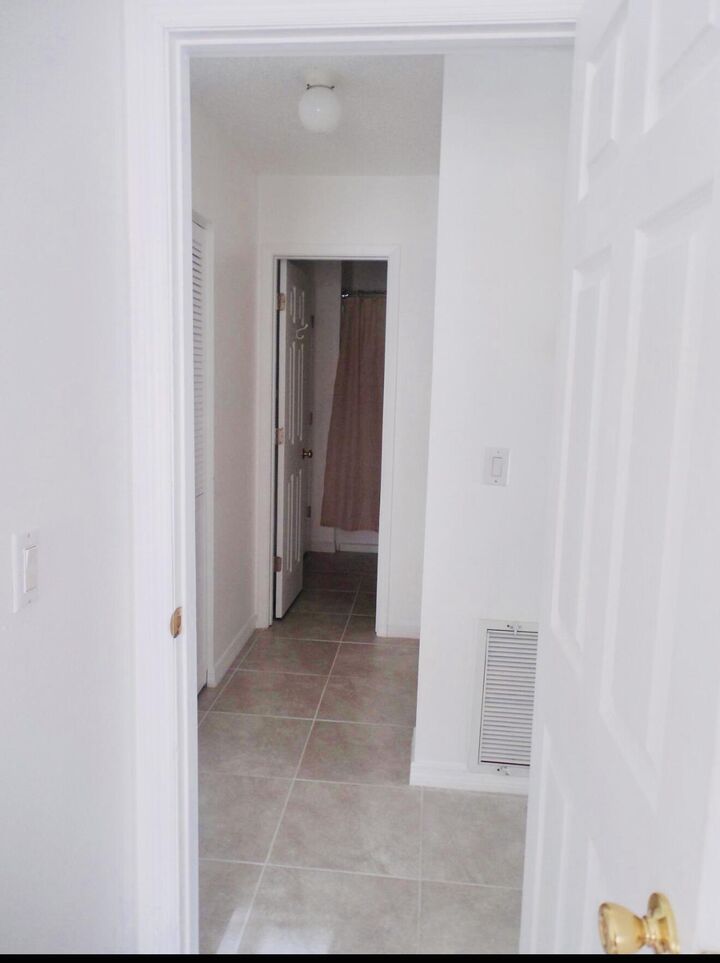 Property Photo:  614 SW Jeanne Street  FL 34953 