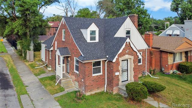 Property Photo:  16216 Greenview Avenue  MI 48219 