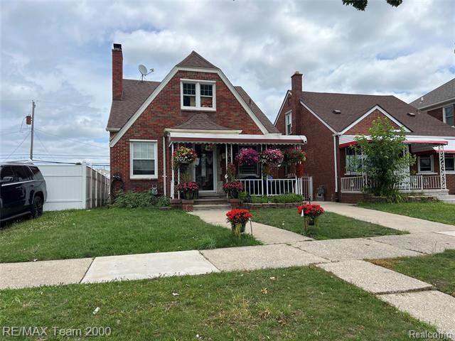 6410 Orchard Avenue  Dearborn MI 48126 photo