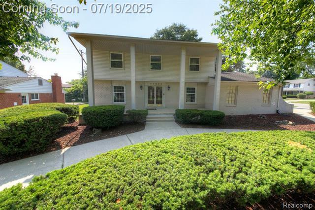 Property Photo:  27925 Arlington Drive  MI 48076 