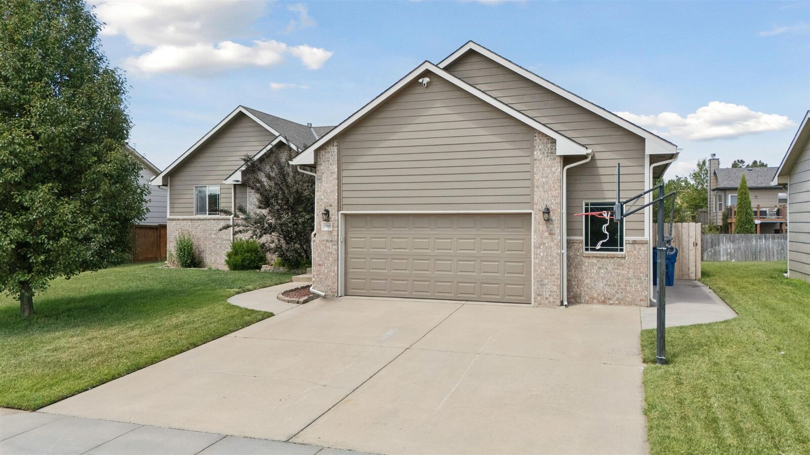 Property Photo:  3505 N High Pt  KS 67205 