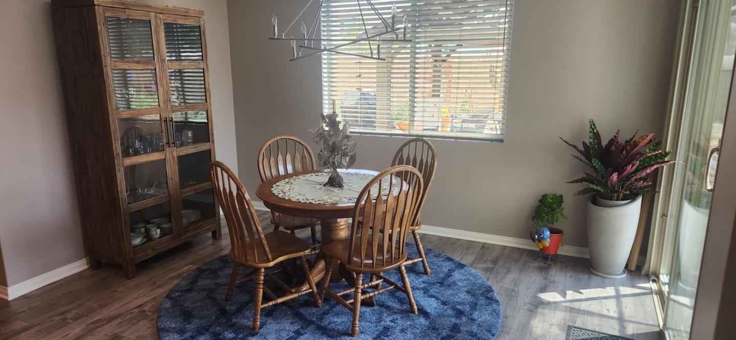 Property Photo:  33039 Saint Emilion Court  CA 92596 