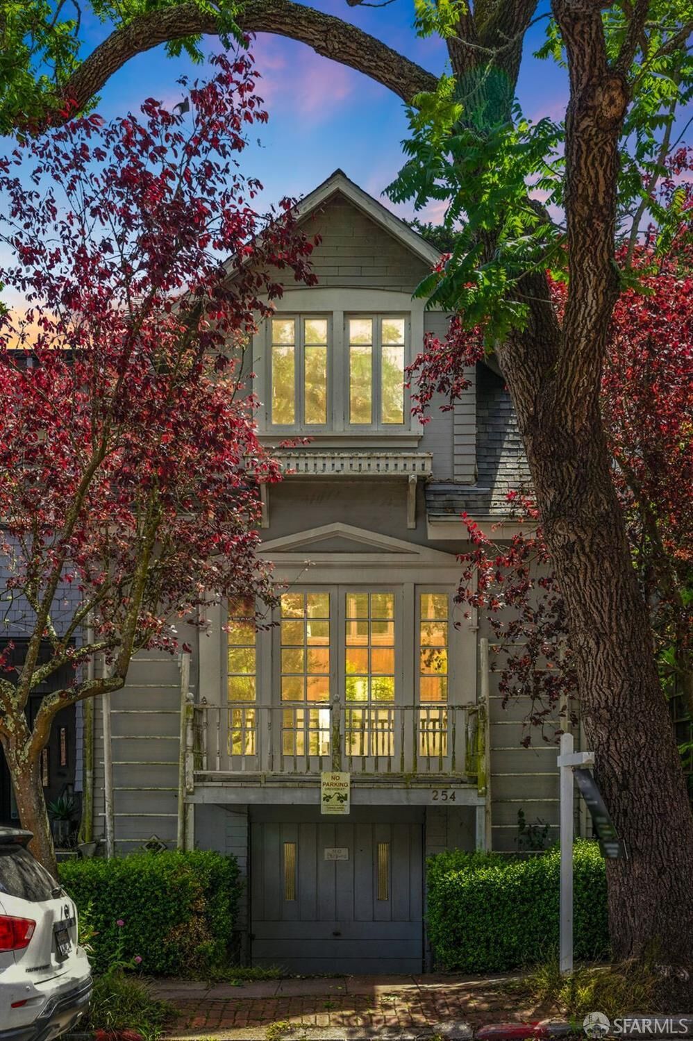 Property Photo:  254 Edgewood Avenue  CA 94117 