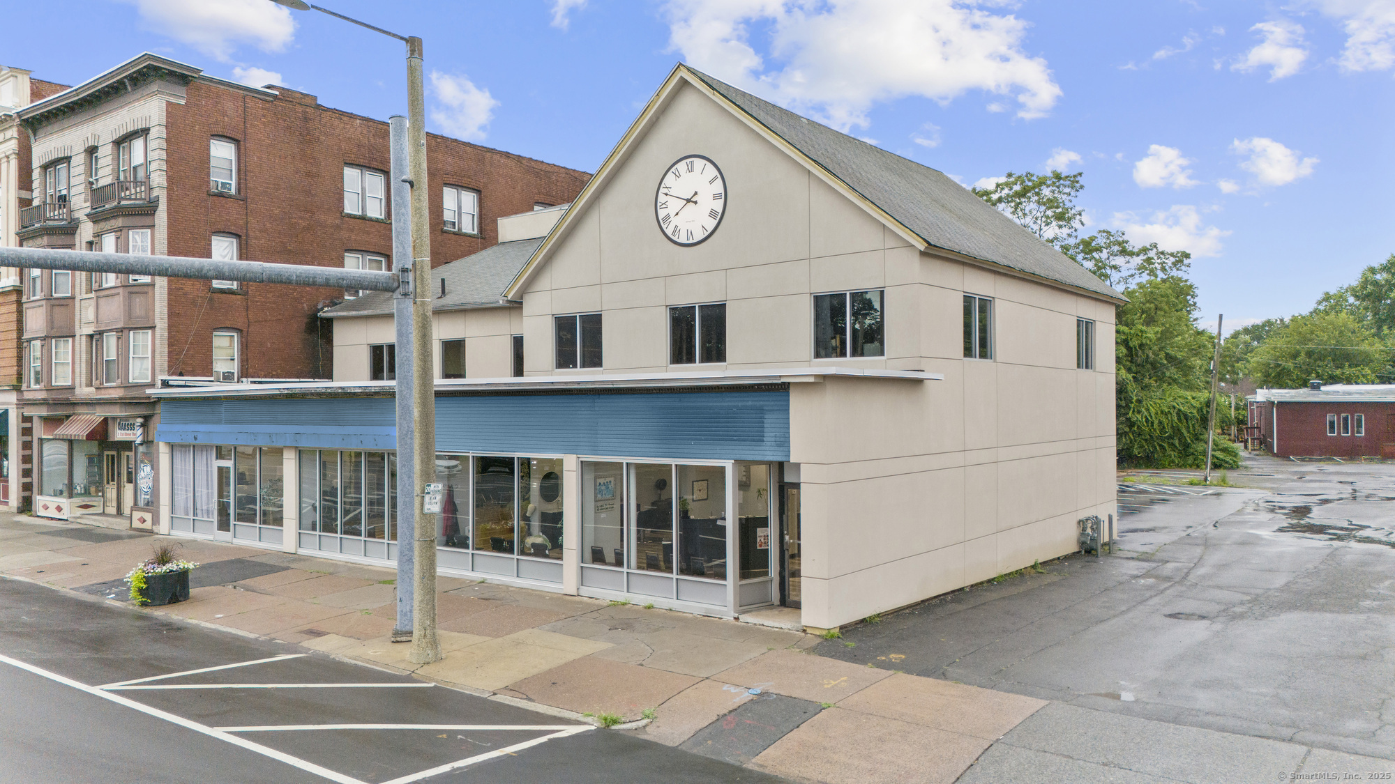 Property Photo: 1191 Main Street CT 06108