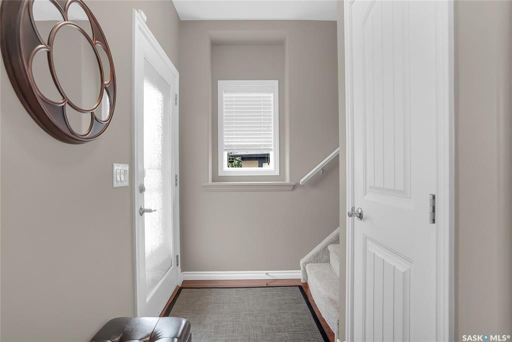 Property Photo:  144 Shepherd Crescent  SK S7W 0L7 