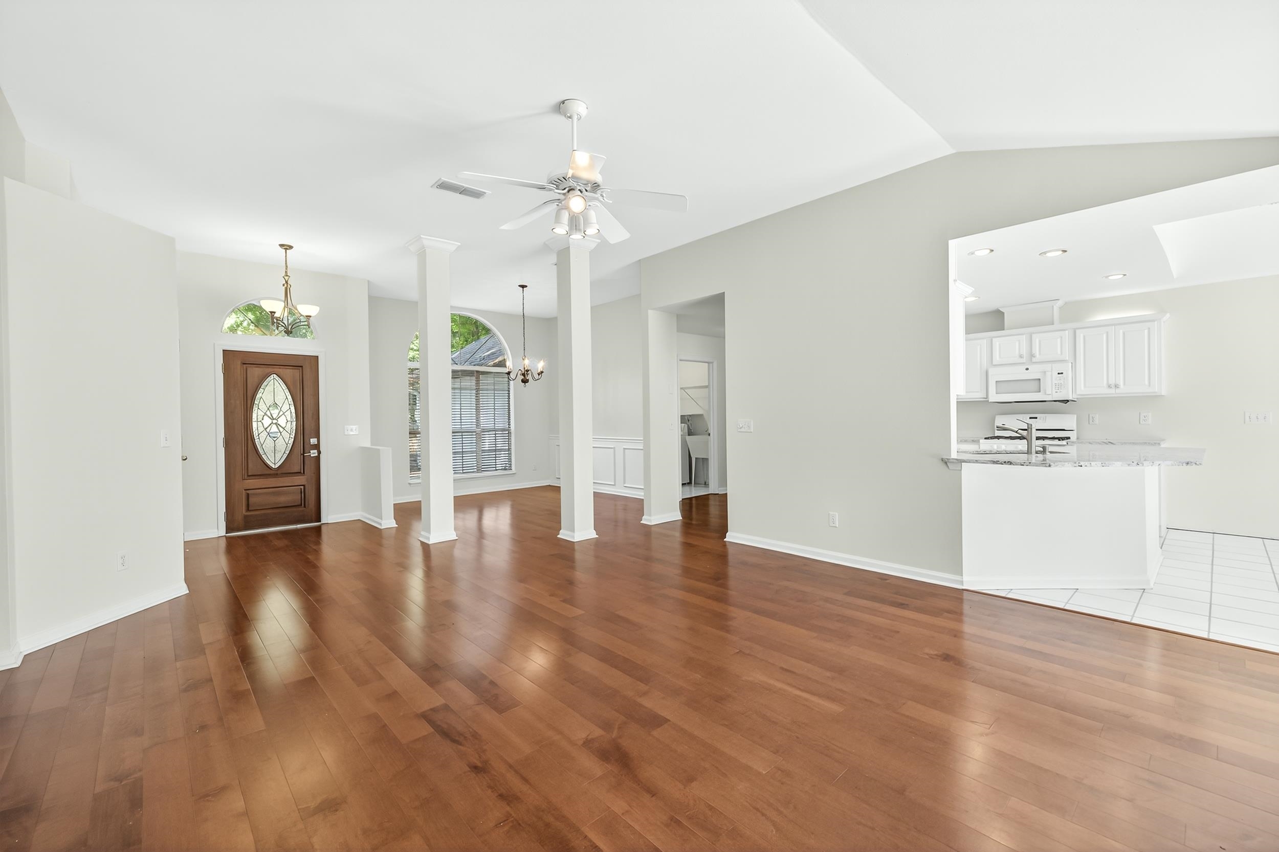 Property Photo:  2924 Parrish Drive  FL 32309 
