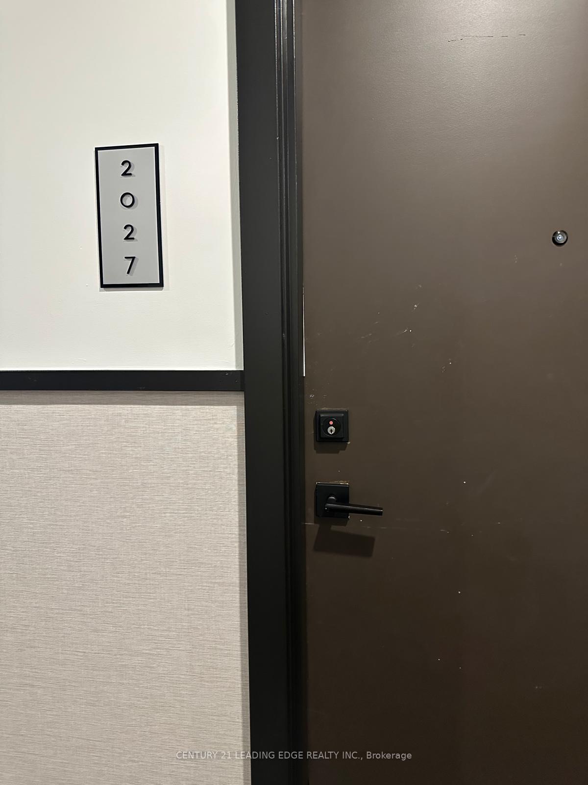Photo de la propriété: 498 Caldari Road 2027 ON L4K 0R6