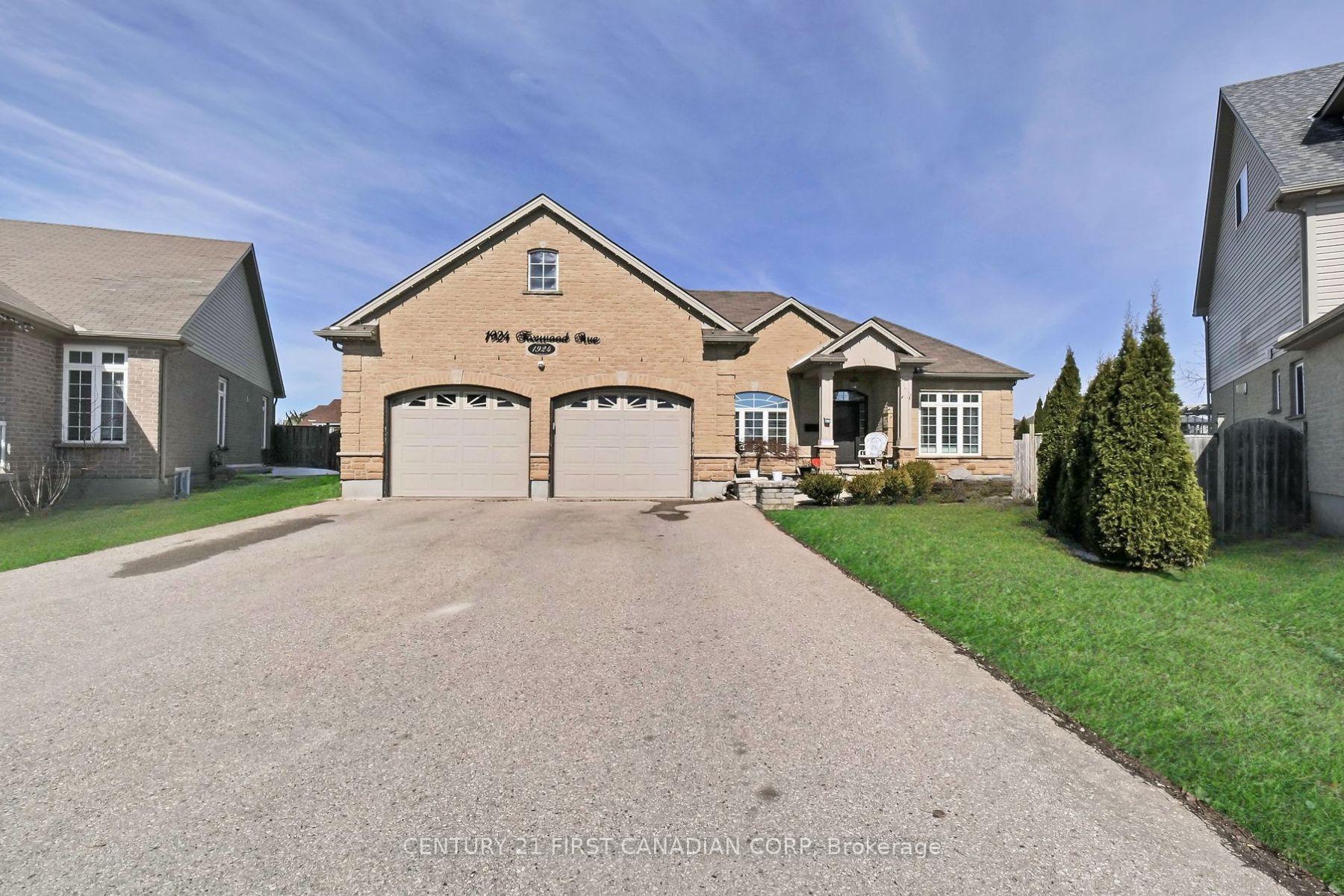 Photo de la propriété:  1924 Foxwood Avenue  ON N6G 0C5 