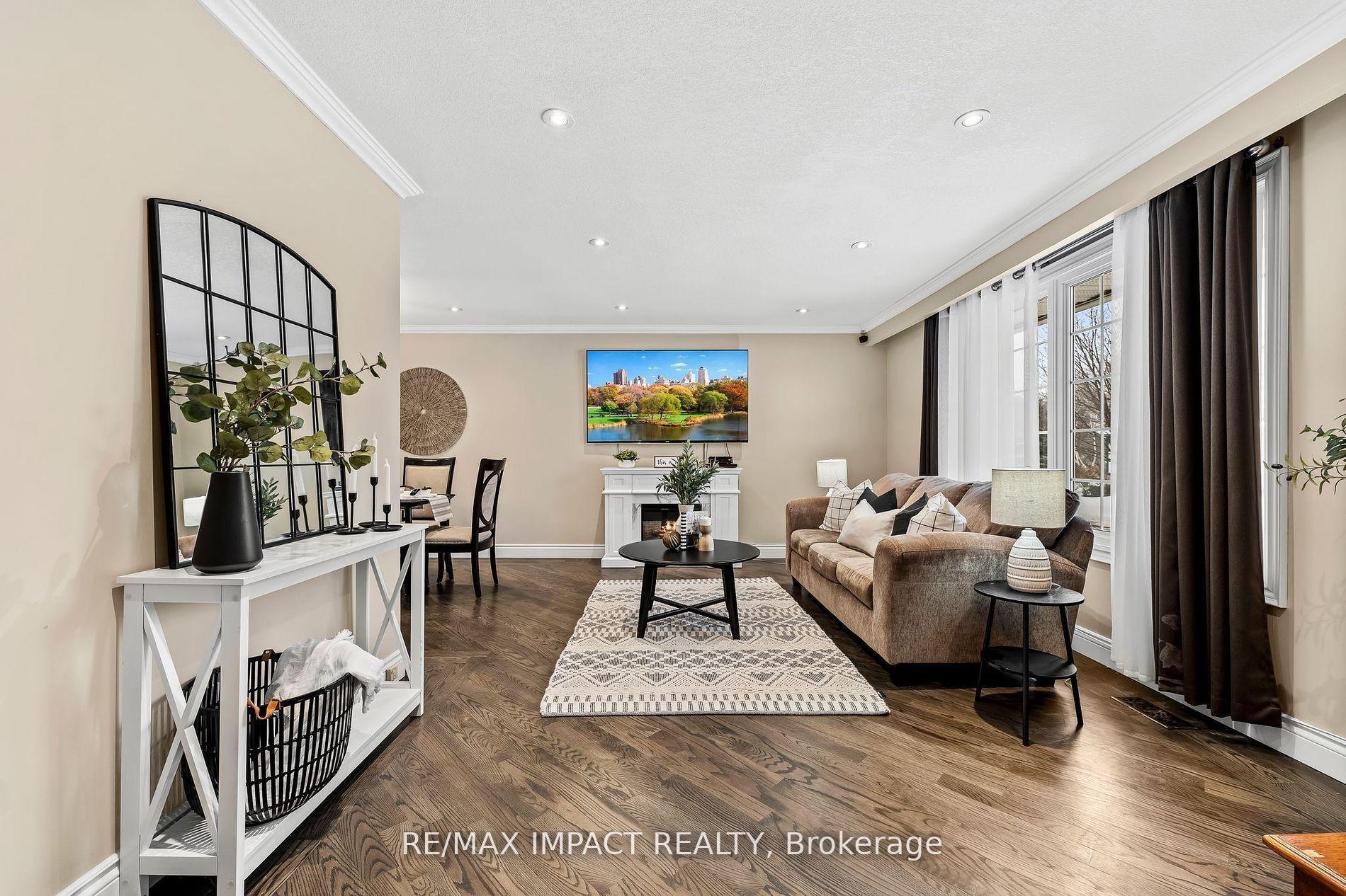 Property Photo: 1158 Weller Street ON K9J 7M8
