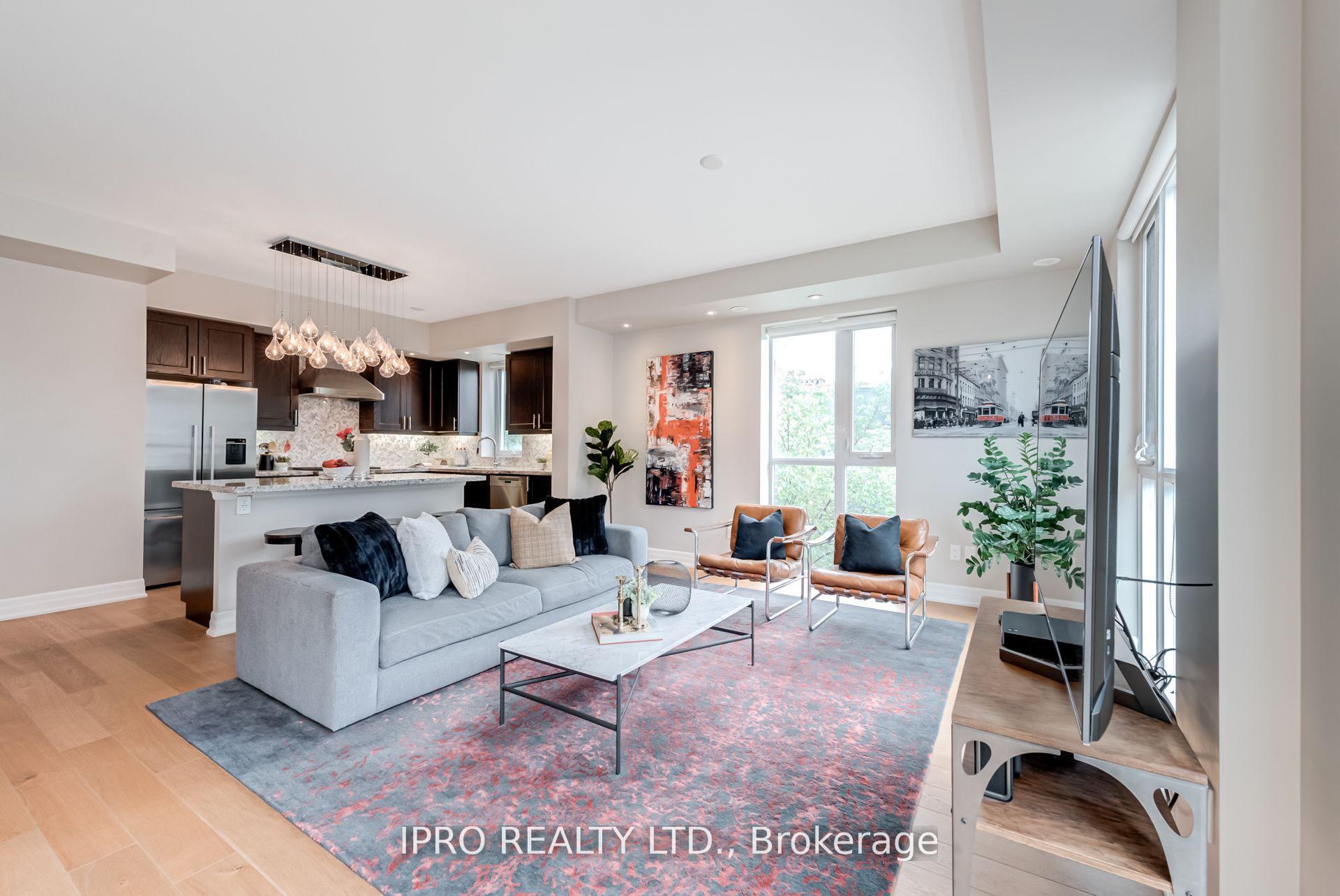 Property Photo:  15 Sousa Mendes Street 103  ON M6P 0A9 