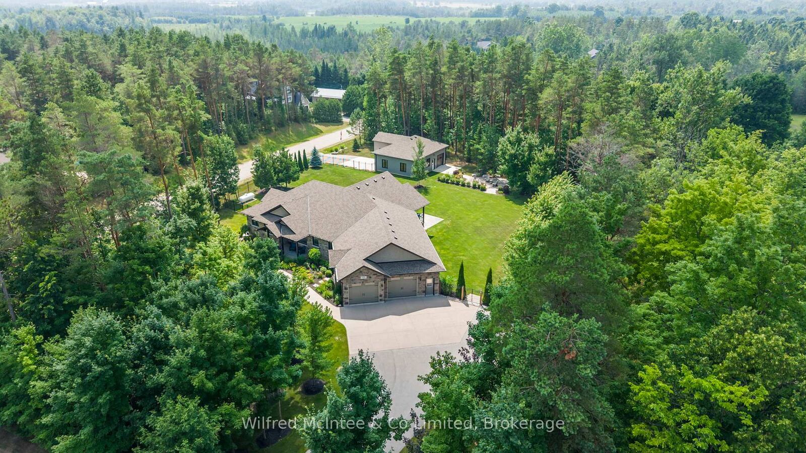 Property Photo: 126 Forest Creek Trail ON N0G 1S0