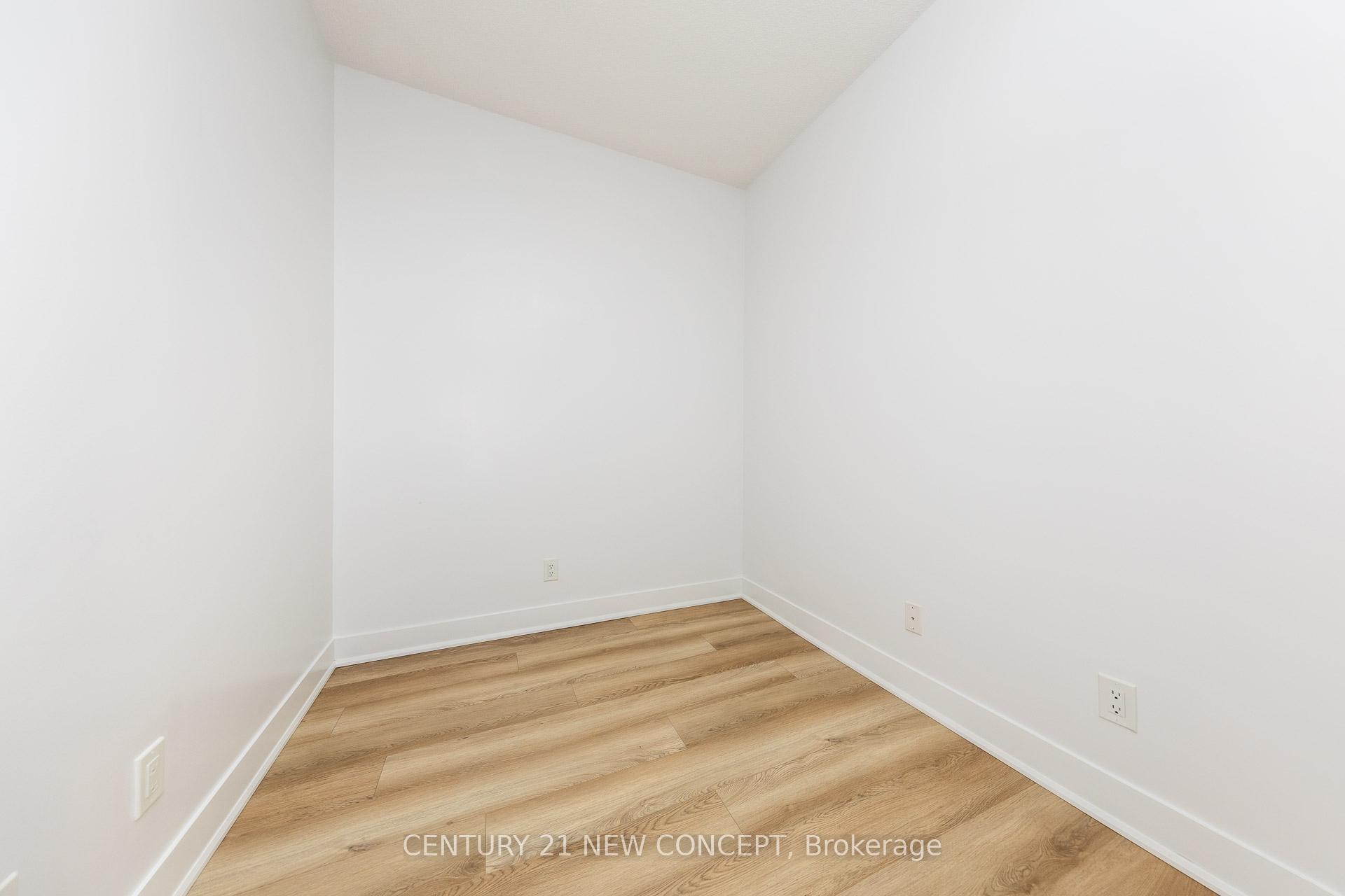 Photo de la propriété: 7 Kenaston Gardens 323 ON M2K 0E9