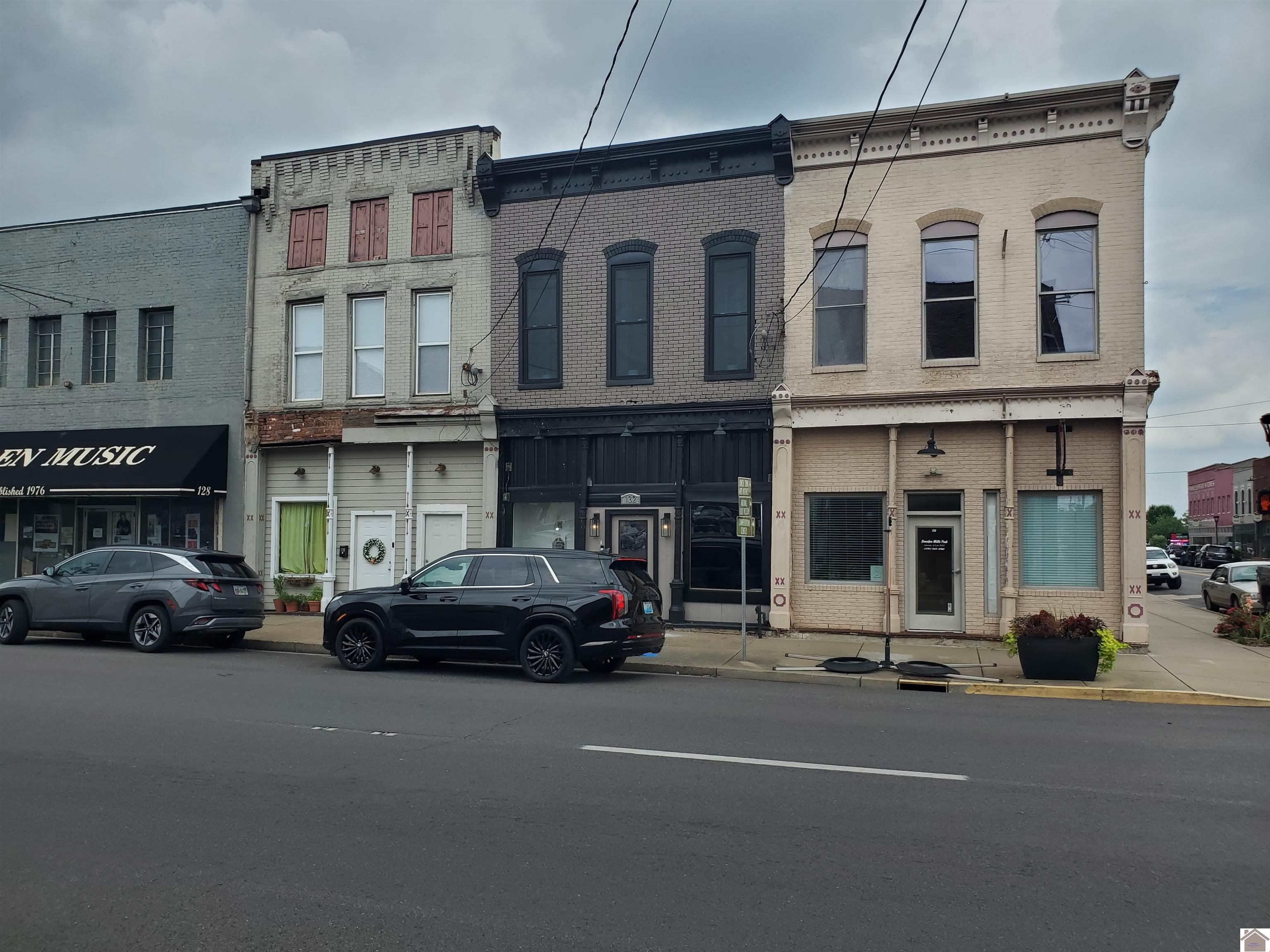 132 S 3rd Street  Paducah KY 42001 photo