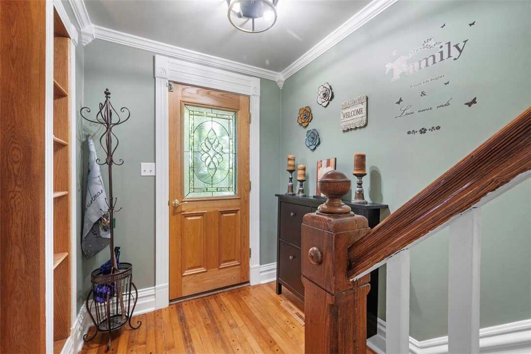 Property Photo: 111 Hillcrest Dr PA 15237