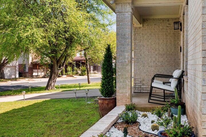 Property Photo:  7906 Briarton Drive  TX 78747 
