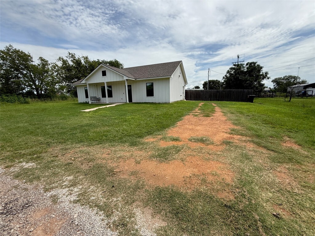 Property Photo:  121 High Street  TX 78957 