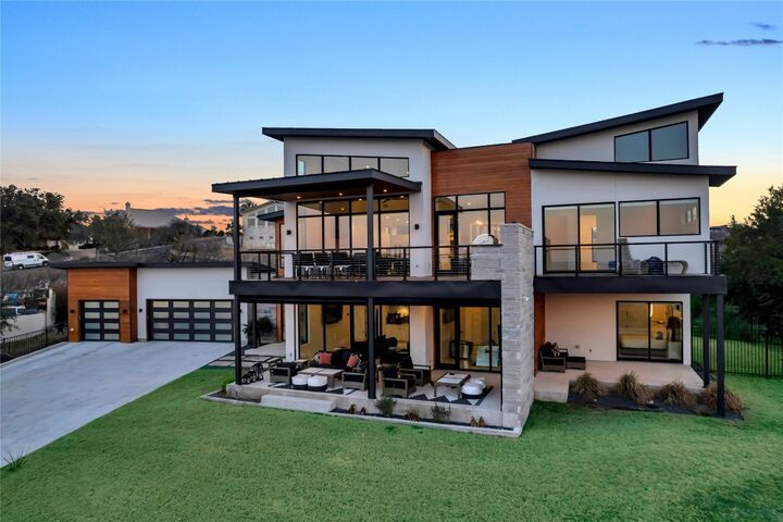 207 Kites Court  Horseshoe Bay TX 78657 photo