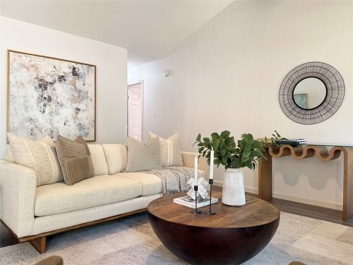 Property Photo: 7808 Woodcroft Drive TX 78749