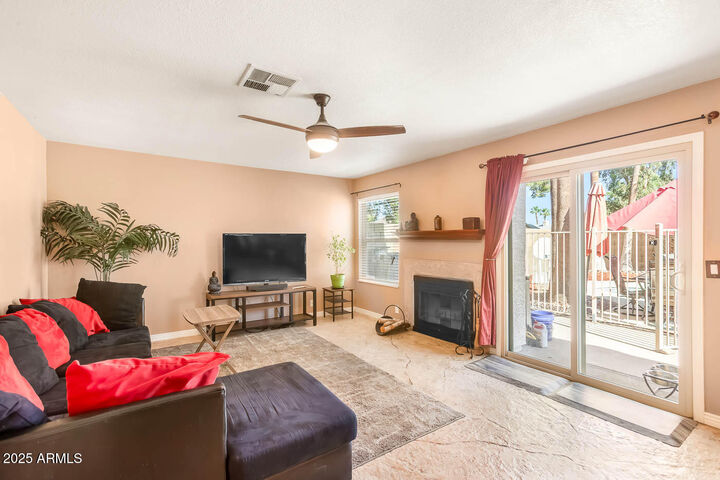 Property Photo: 3808 W Whitten Street AZ 85226