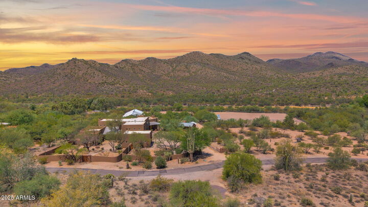 37660 N Rancho Manana Boulevard  Cave Creek AZ 85331 photo