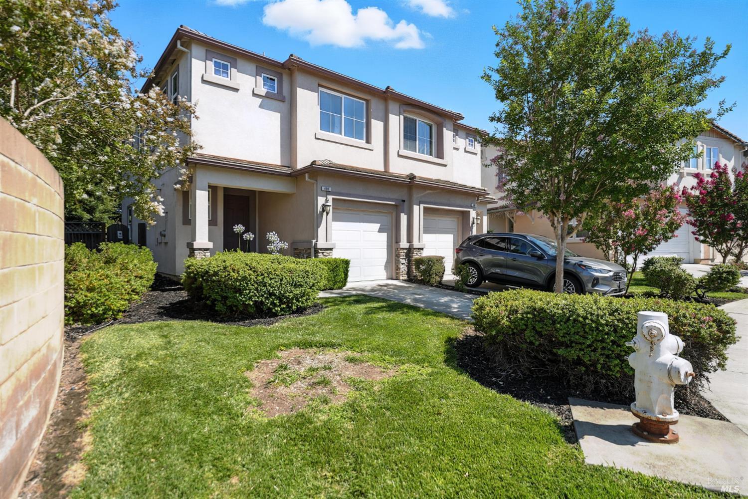 Property Photo:  491 Rosso Court  CA 95687 