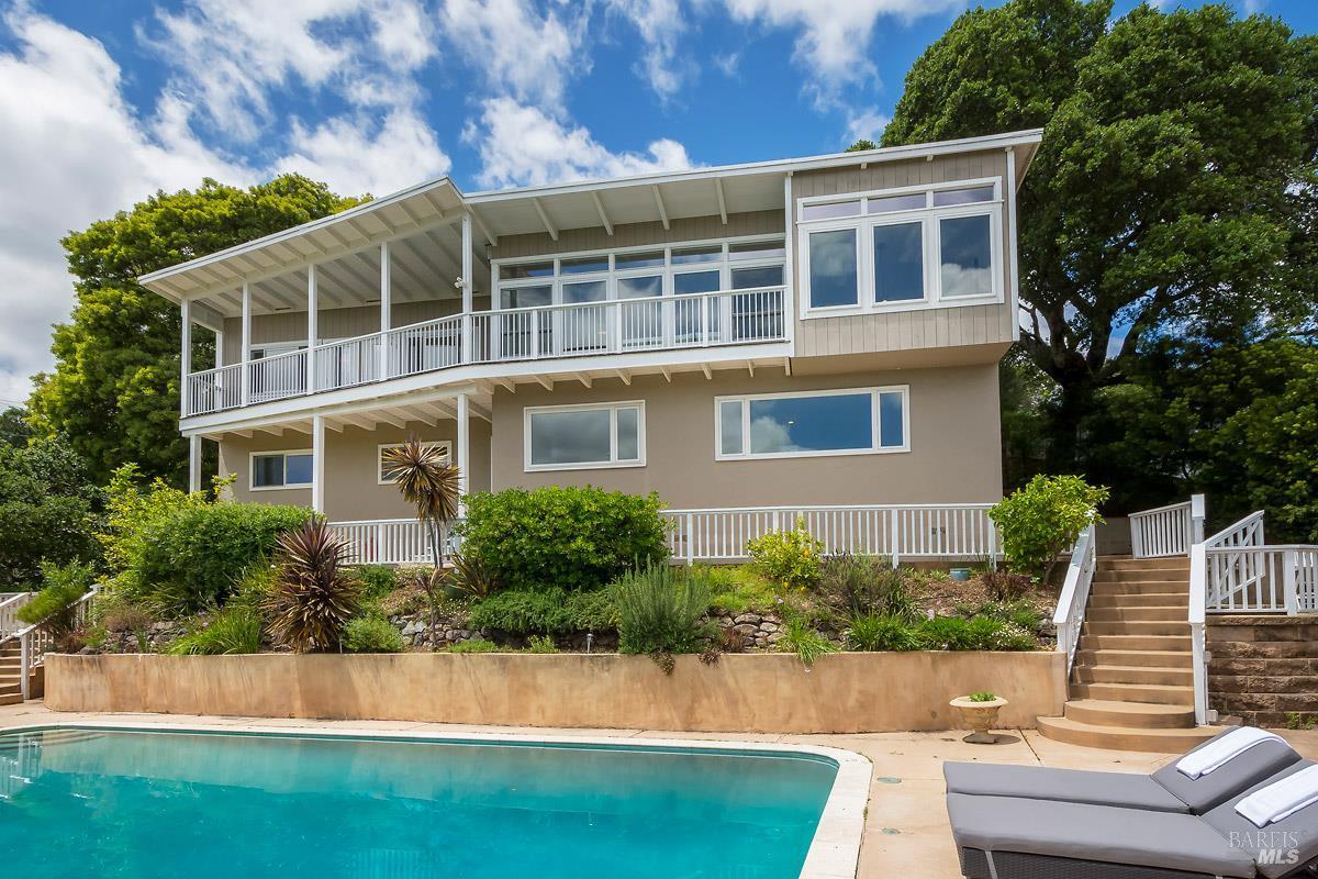 Property Photo:  150 Tioga Lane  CA 94904 