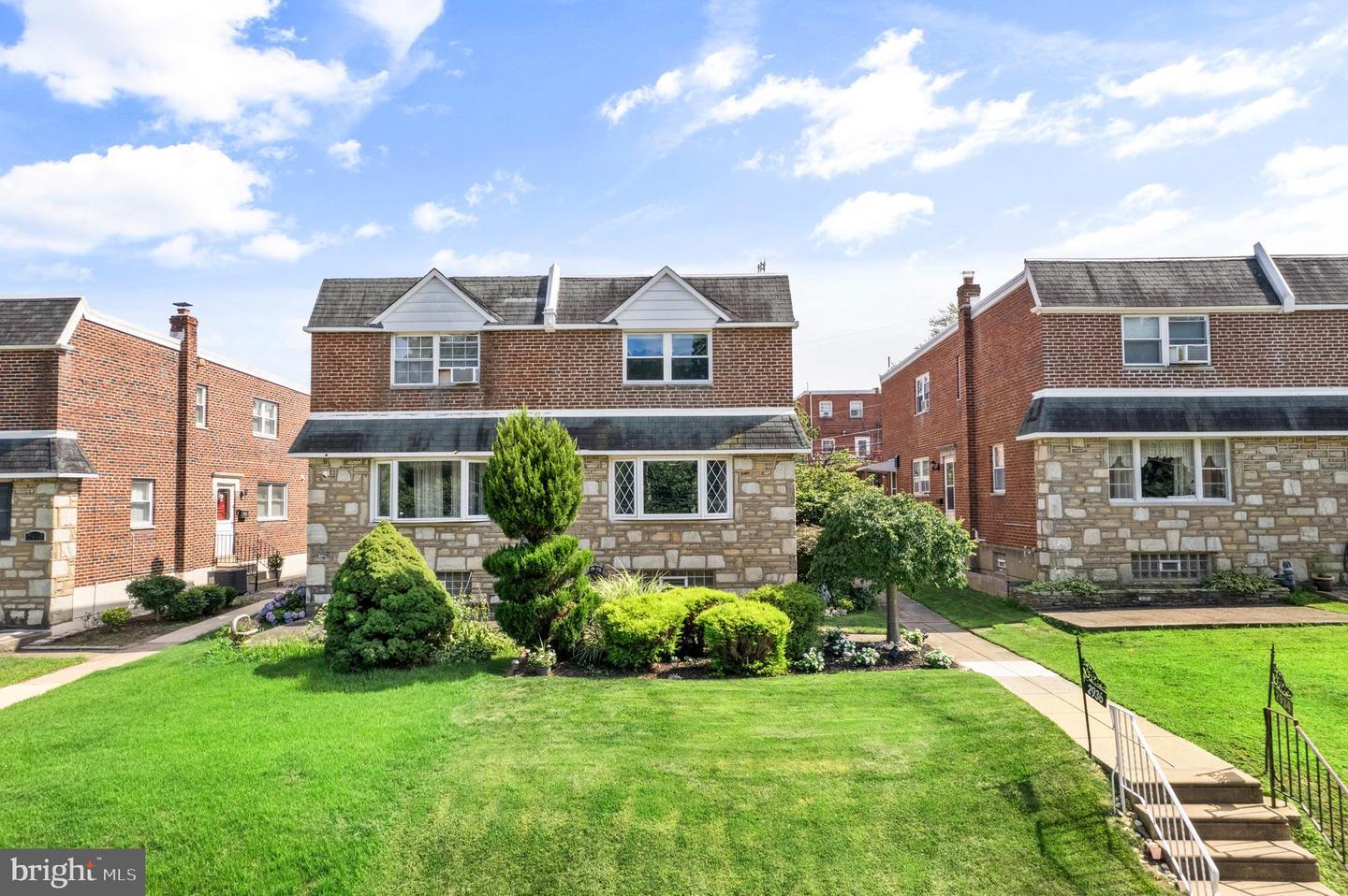 2936 Sandyford Avenue  Philadelphia PA 19152 photo