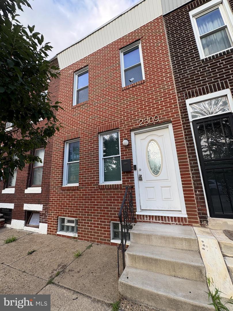 2309 E Somerset Street  Philadelphia PA 19134 photo