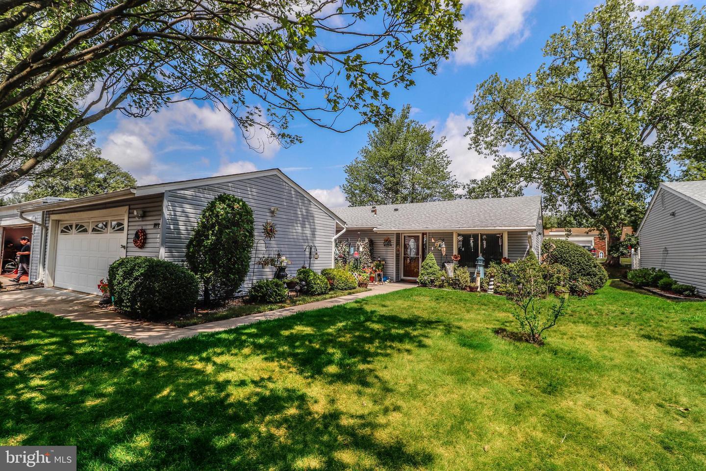 Property Photo: 109 Hemlock Plaza B NJ 08831