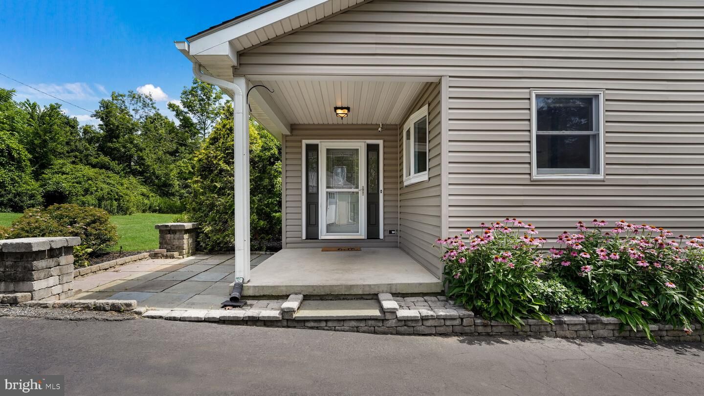 Property Photo:  652 Mine Road  PA 18951