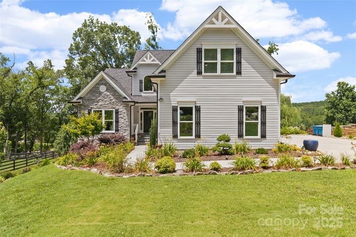 Property Photo:  5870 Wood Duck Way  NC 28609 