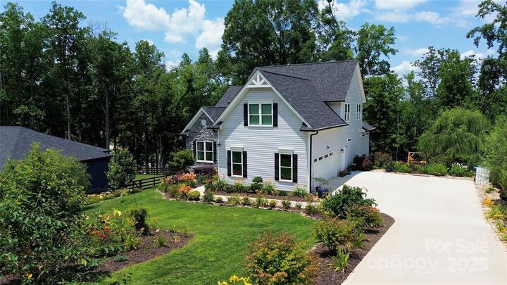 Property Photo:  5870 Wood Duck Way  NC 28609 