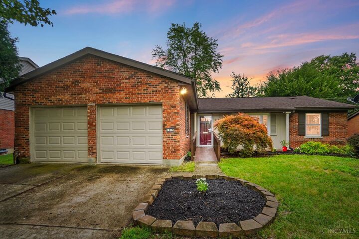 1725 Forester Drive  Springfield Twp. OH 45240 photo