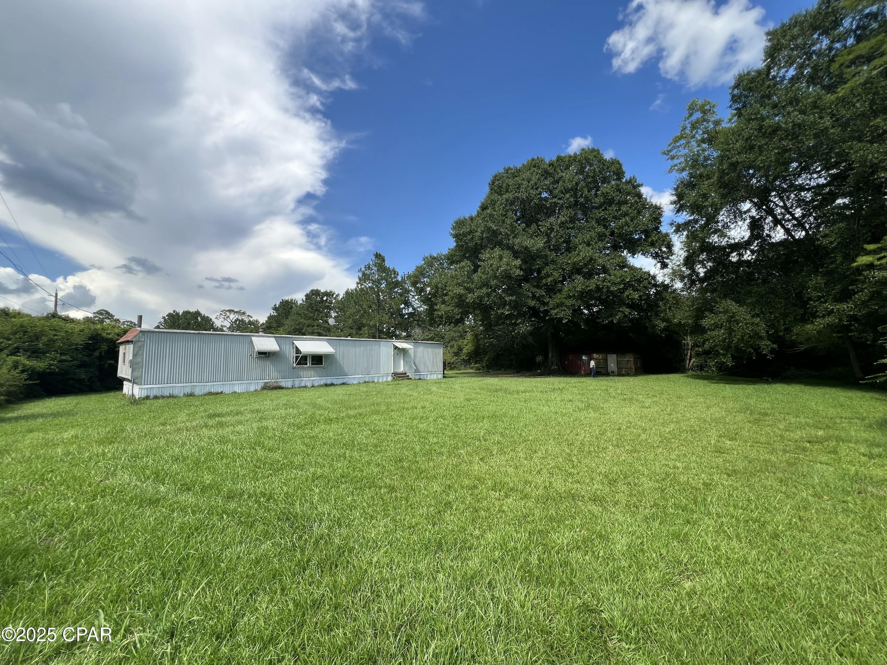 Property Photo:  225 Hwy 77  FL 32428 