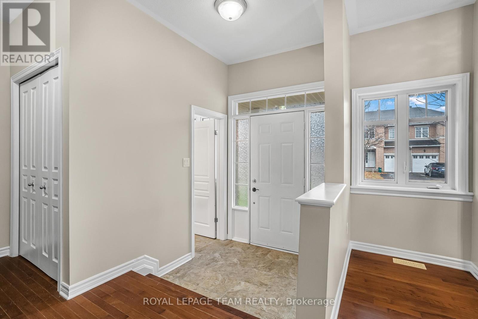 Property Photo: 74 Madelon Drive ON K2J 5C5