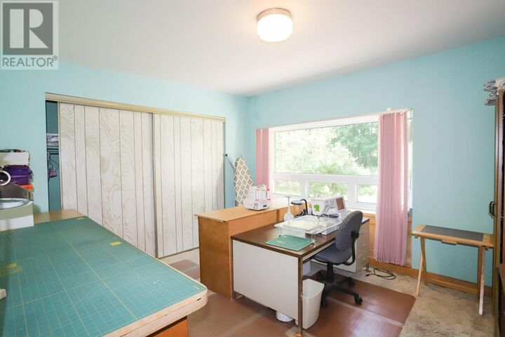 Photo de la propriété:  1187 Town Line Rd  ON P6A 6K4 