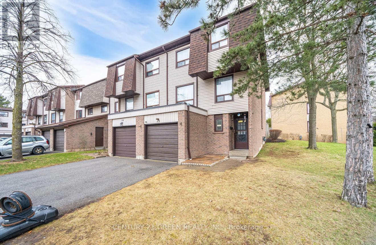 Property Photo: 6040 Montevideo Road 17 ON L5N 2T4