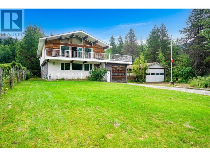 2410 Kreston Street  Terrace BC V8G 0G2 photo