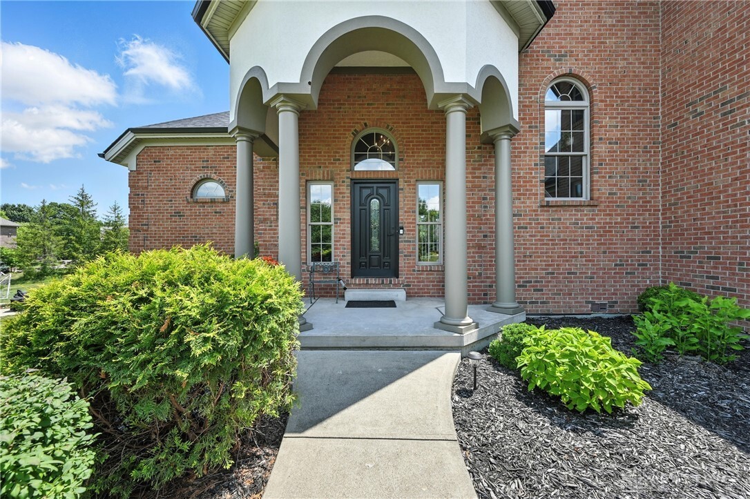 Property Photo:  7066 Hearthside Court  OH 45011 
