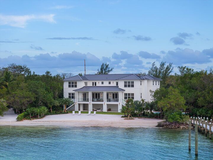 Property Photo:  75840 Overseas Highway  FL 33036 