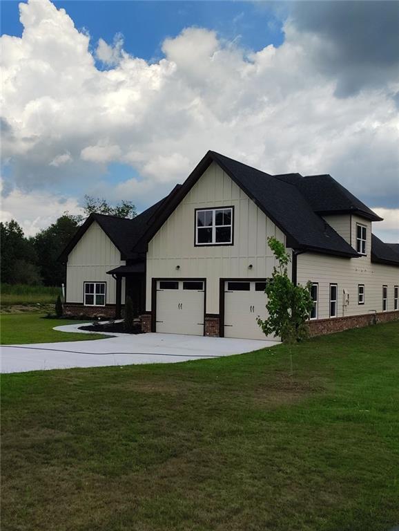 Property Photo: 2996 Langley Road SW GA 30052