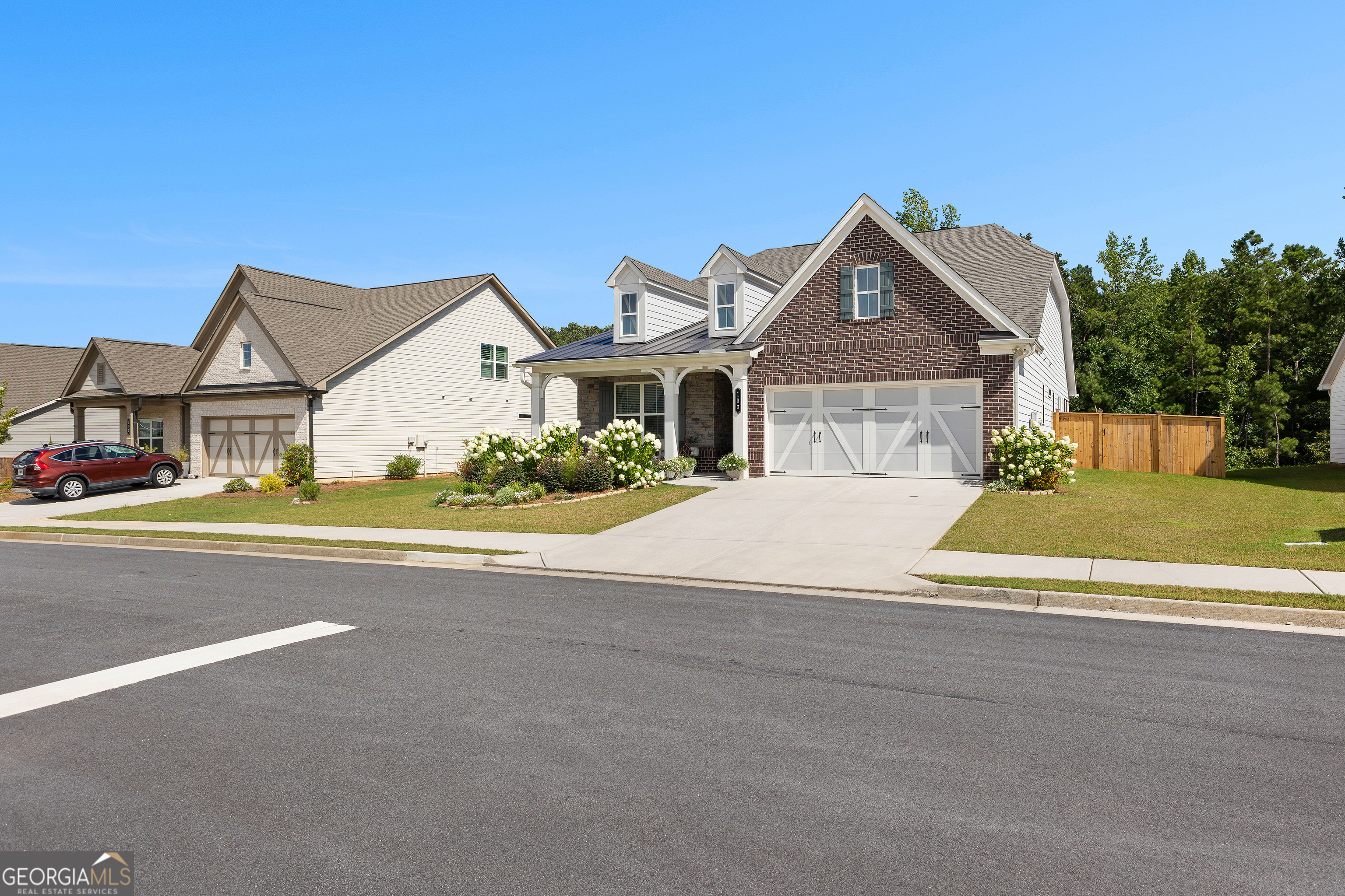 Property Photo: 180 Plainfield Street GA 30215