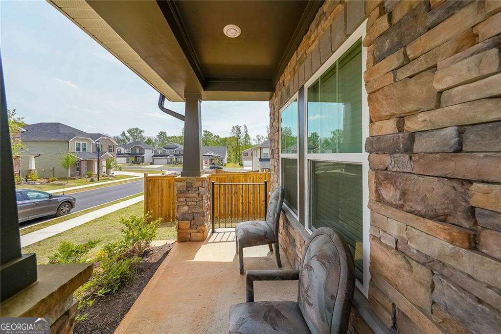 Property Photo: 5958 Green Ash Court GA 30517