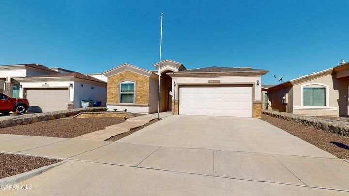 Property Photo: 6093 Vintage Street TX 79932