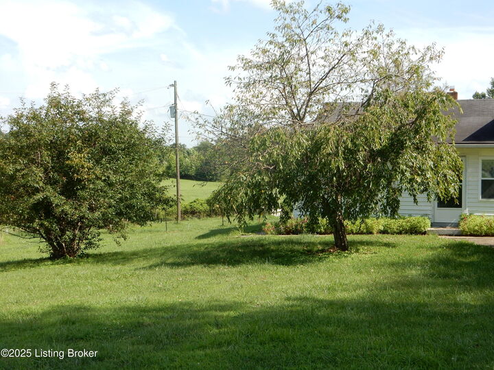 Property Photo: 1996 Old Boston Rd KY 40150