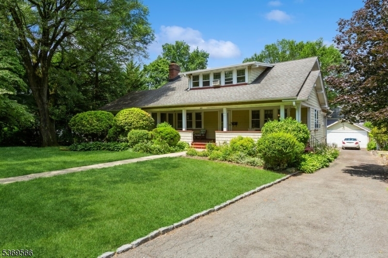 Property Photo: 493 Summit Ave NJ 07040
