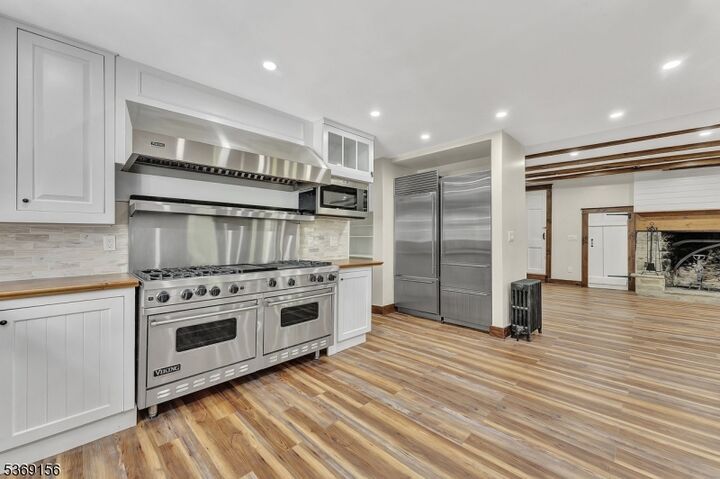 Property Photo: 18 Edge Hill Rd NJ 07825