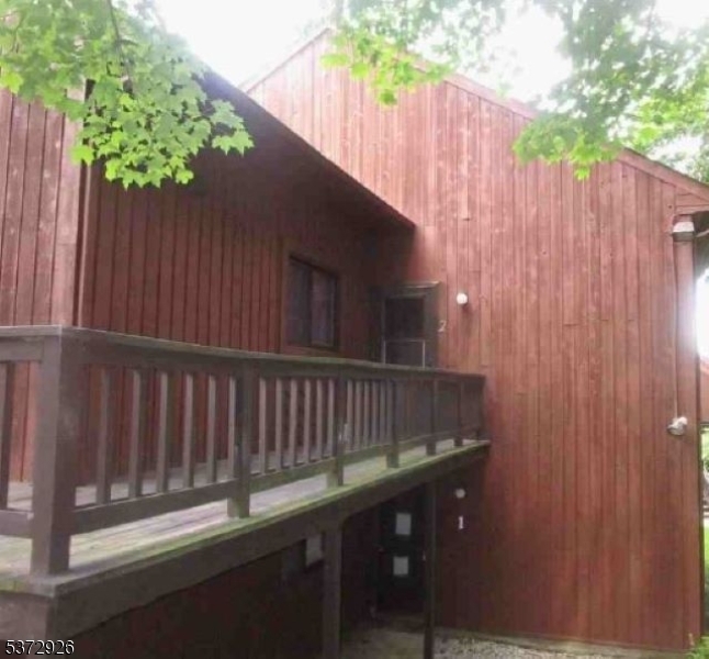 Property Photo: 3 Deer Valley Ln NJ 07462